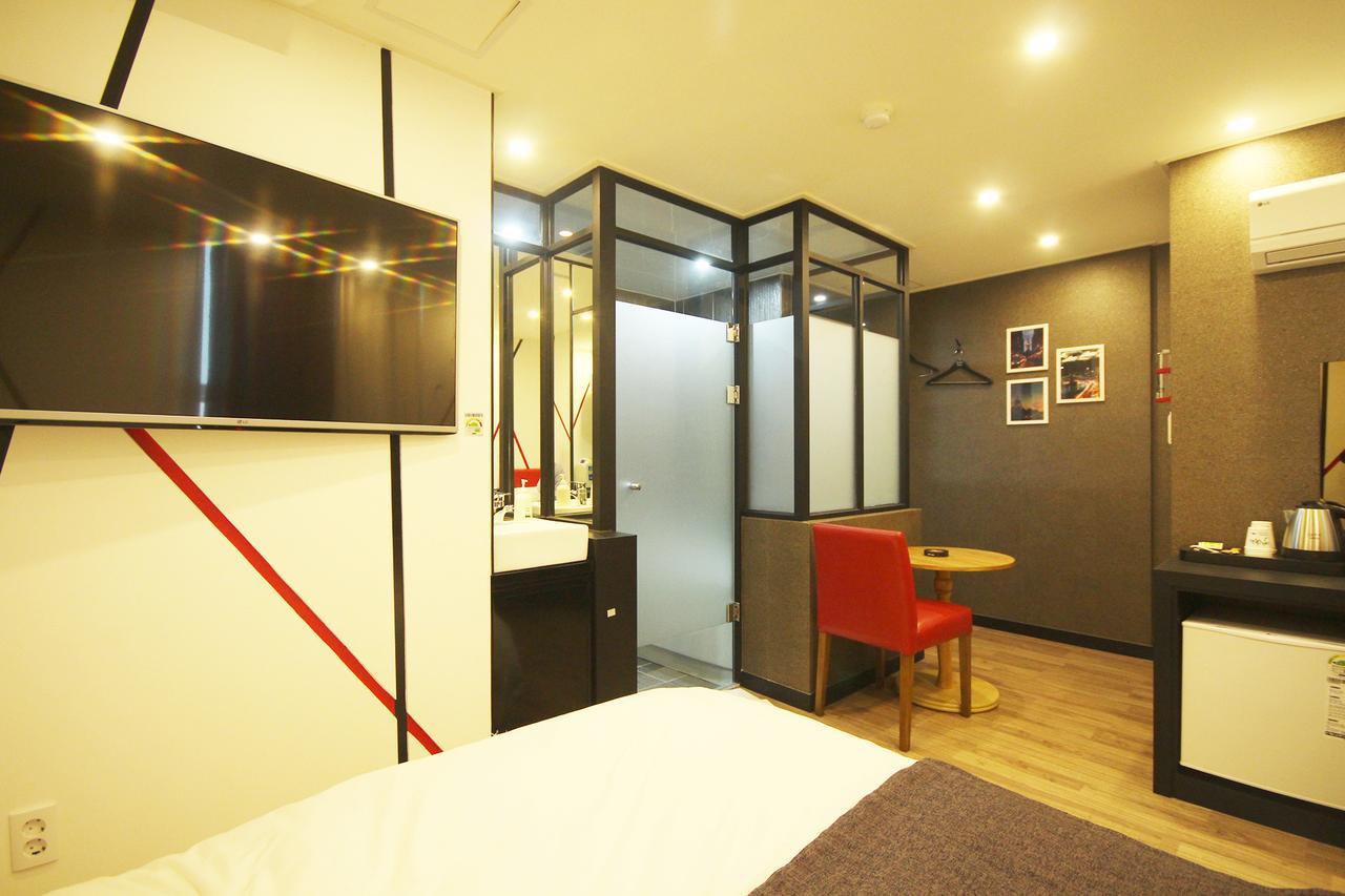 Haru Hotel Gimhae Exterior photo