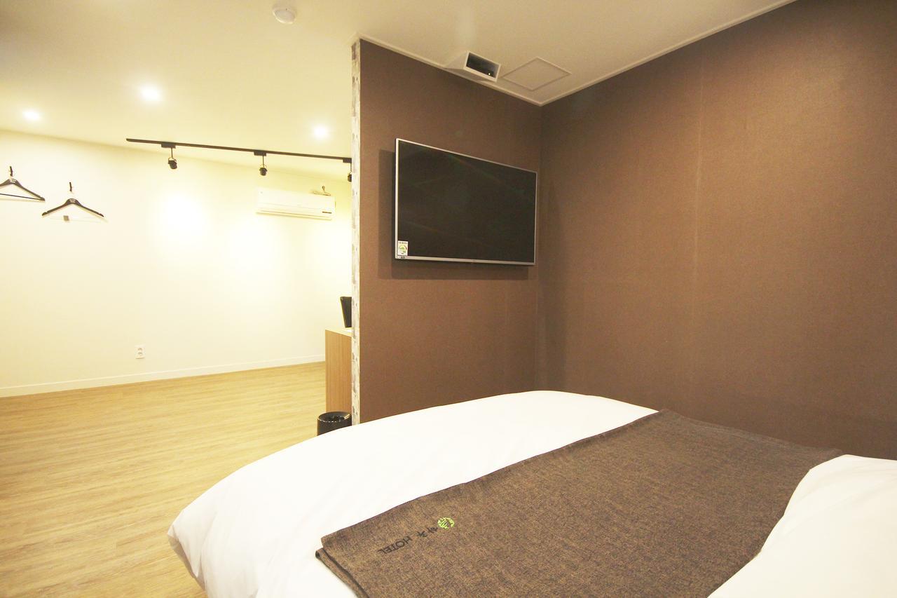 Haru Hotel Gimhae Exterior photo